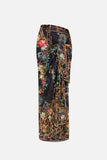 Long Sarong - A Night At the Opera
