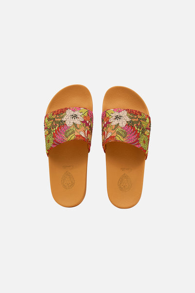 Amelia Pool Slides - The Flower Child Society