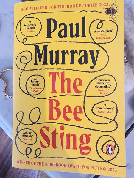 The bee sting by Paul Murray